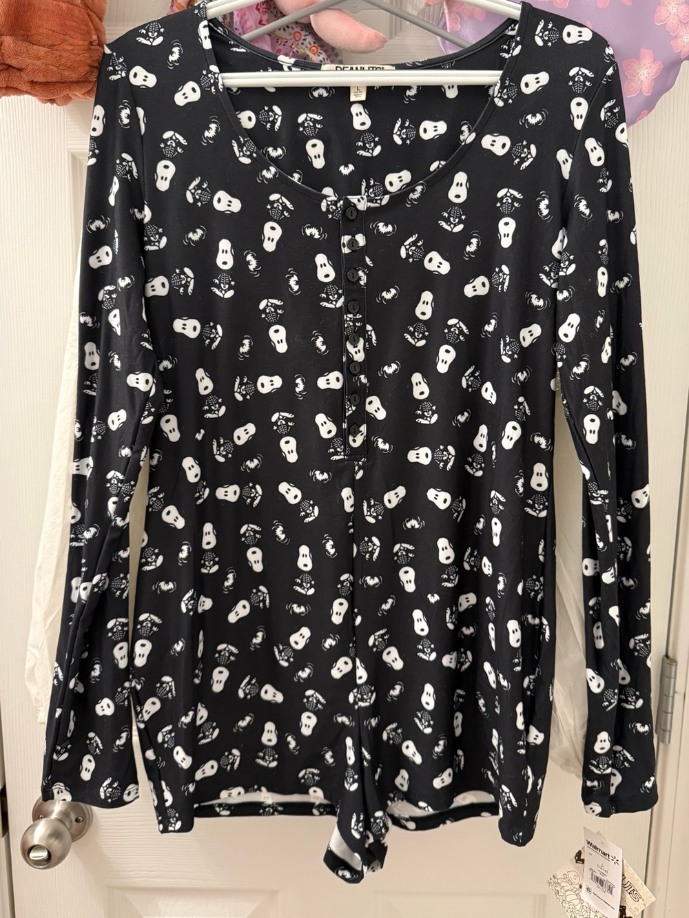 Peanuts Black Long-Sleeve Pajama Romper with White Skeleton Snoopy Icons